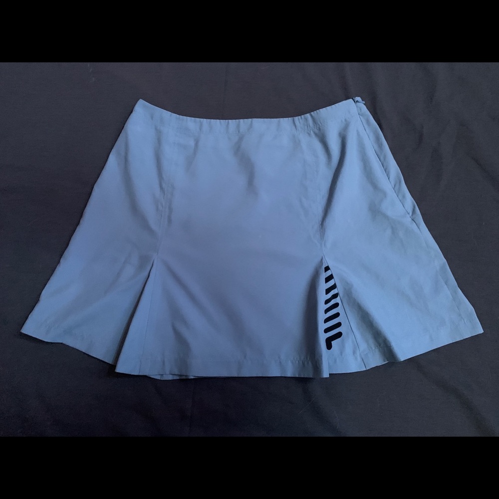 Athletic skirt